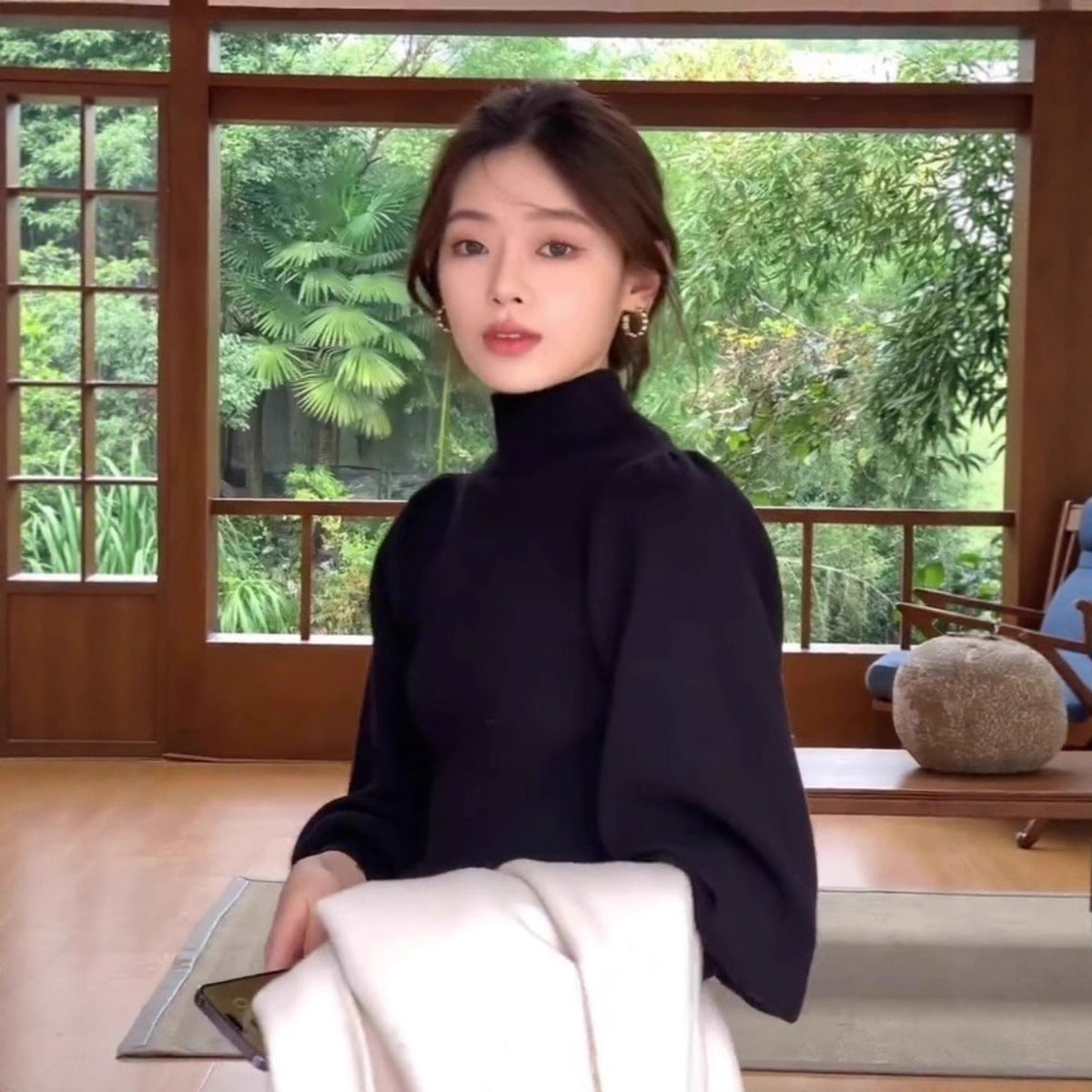 Womens French-style Puff-sleeve Mock-neck Base Layer Top